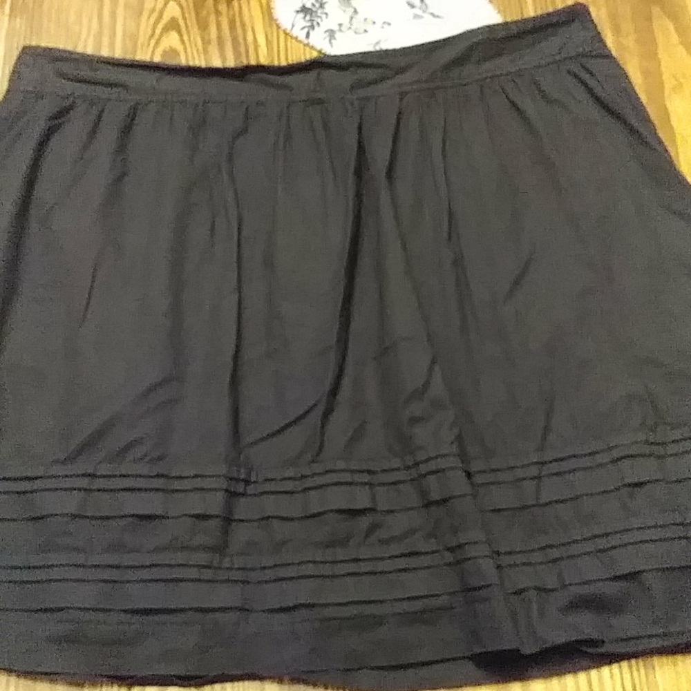 Ann Taylor LOFT SKIRT black size 18 side zip